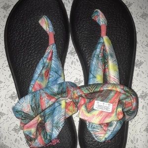 Sanuk sandal